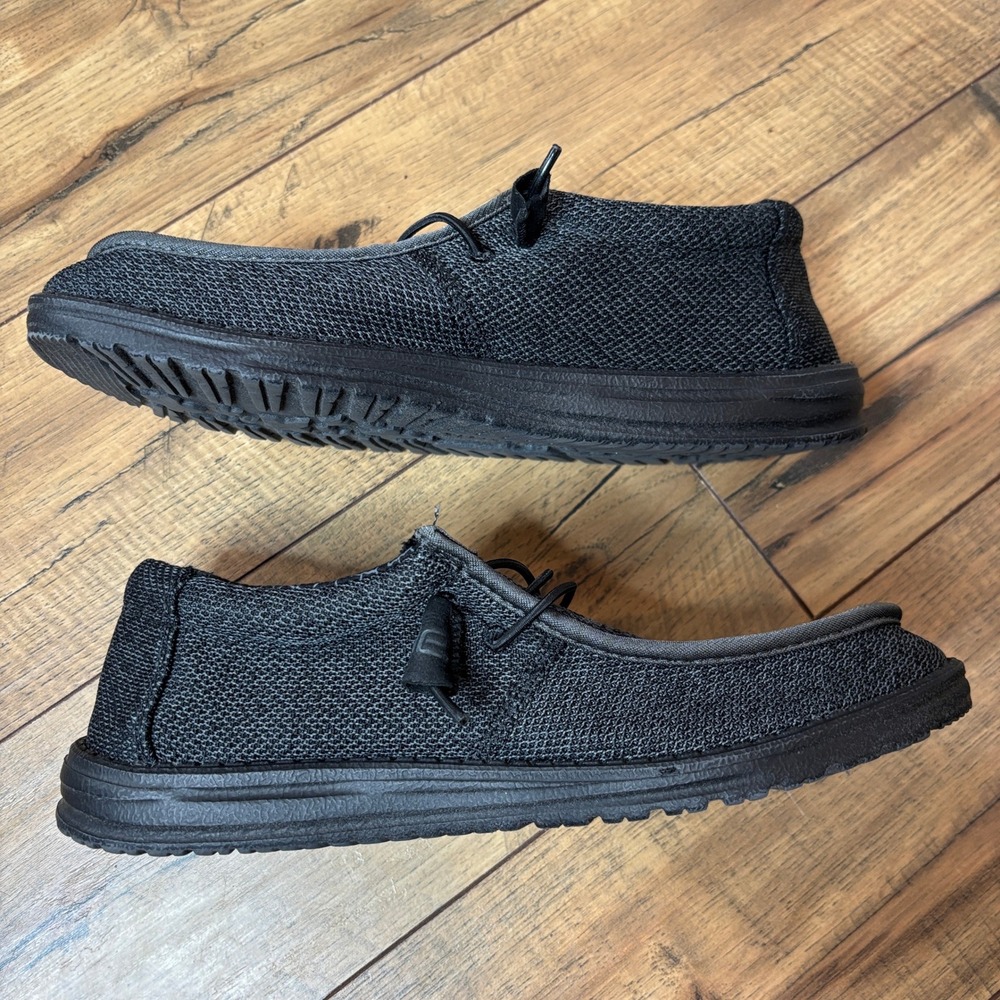 Hey Dude Wally Total Black Mesh Slip On Casual Loafers Mens Shoes Size 40 - Picture 7 of 11